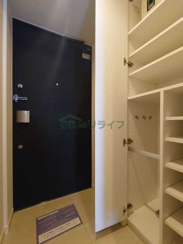 玄関　別部屋引用