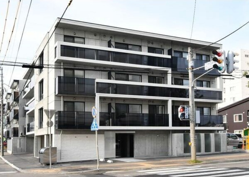 地下鉄東西線 琴似駅 徒歩8分 築5年