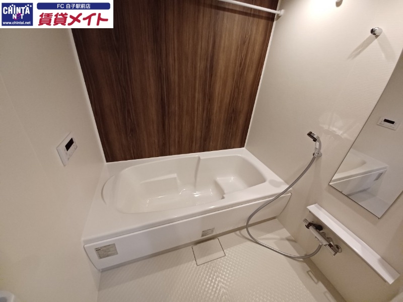 バス・シャワールーム　同型画像参考