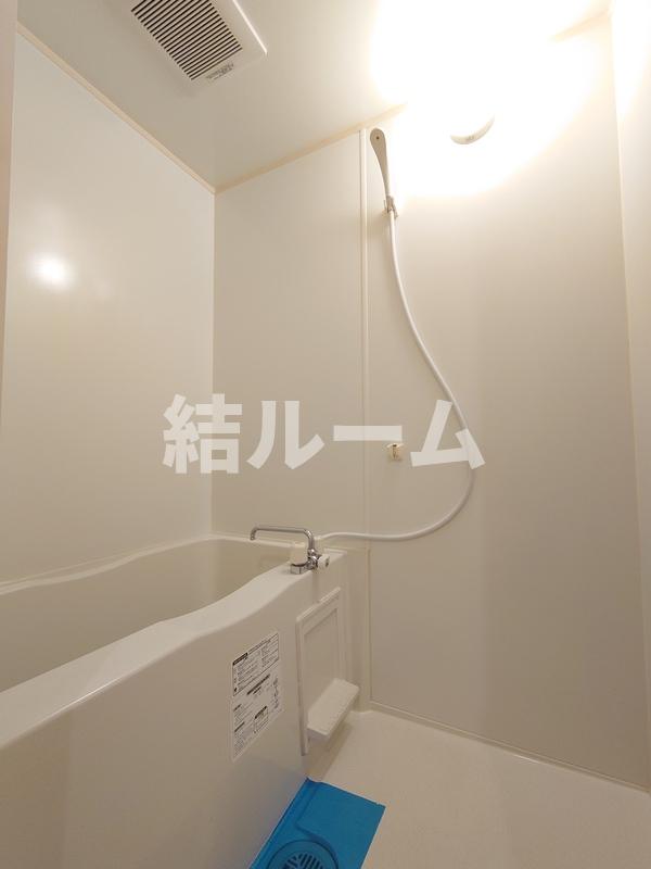 ＪＲ山手線 池袋駅 徒歩20分 3階建 築18年の風呂写真