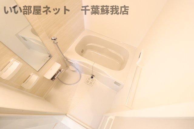 バス・シャワールーム　ゆったり過ごせるお風呂です