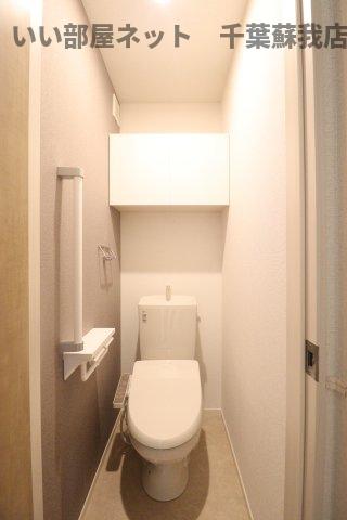 トイレ　清潔感のあるトイレです