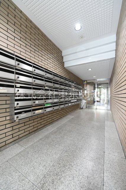 都営三田線 春日駅 徒歩7分 12階建 築42年の外観写真