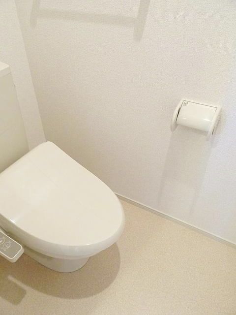 トイレ　☆ウォシュレット付