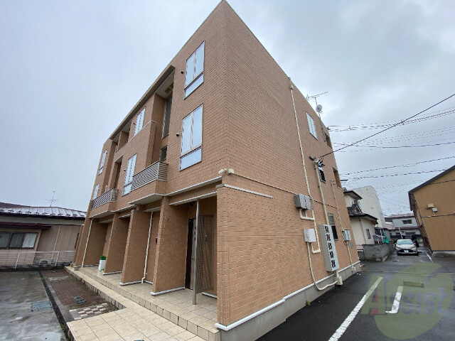 建物外観　仙台市若林区荒井７丁目ファミールエセナＧ
