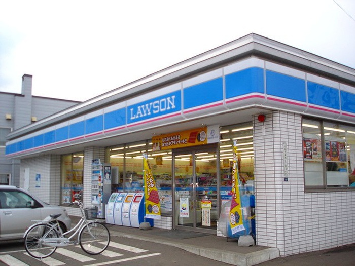 コンビニ　ローソン（コンビニ）まで160m