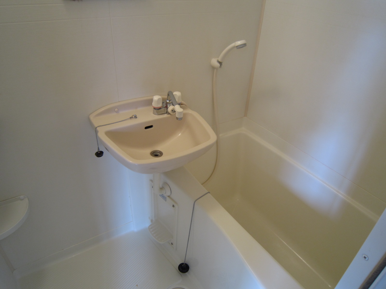 バス・シャワールーム　バスルーム