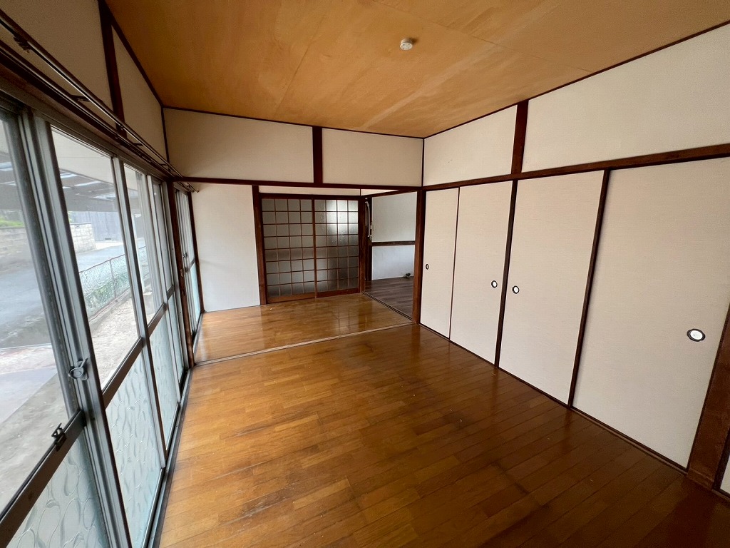 連島町鶴新田平屋の居間写真