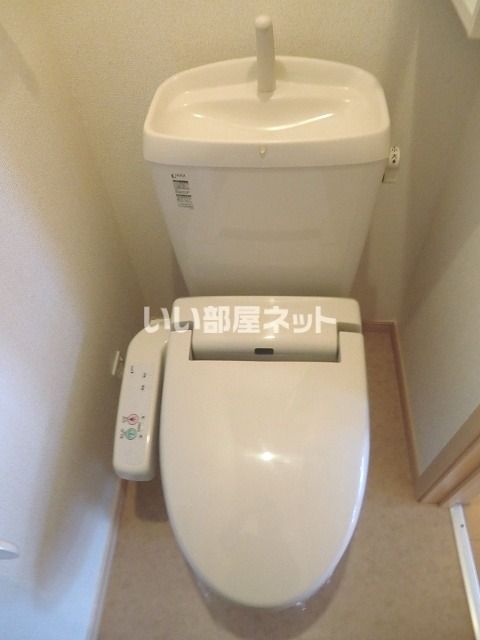 【Ｙ’ｓコート四番館のトイレ】