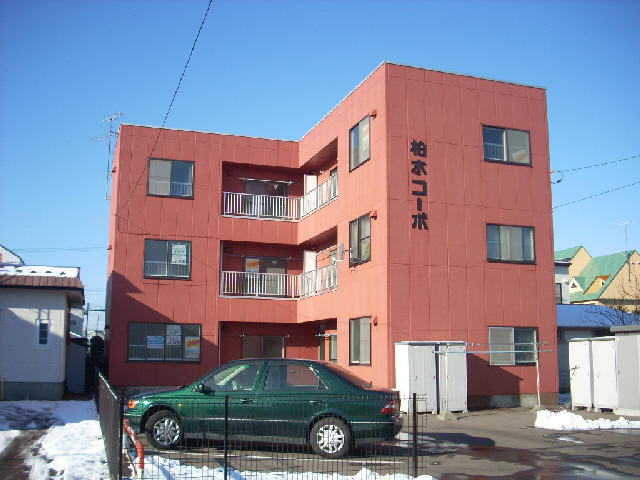 【函館市柏木町のアパートの駐車場】