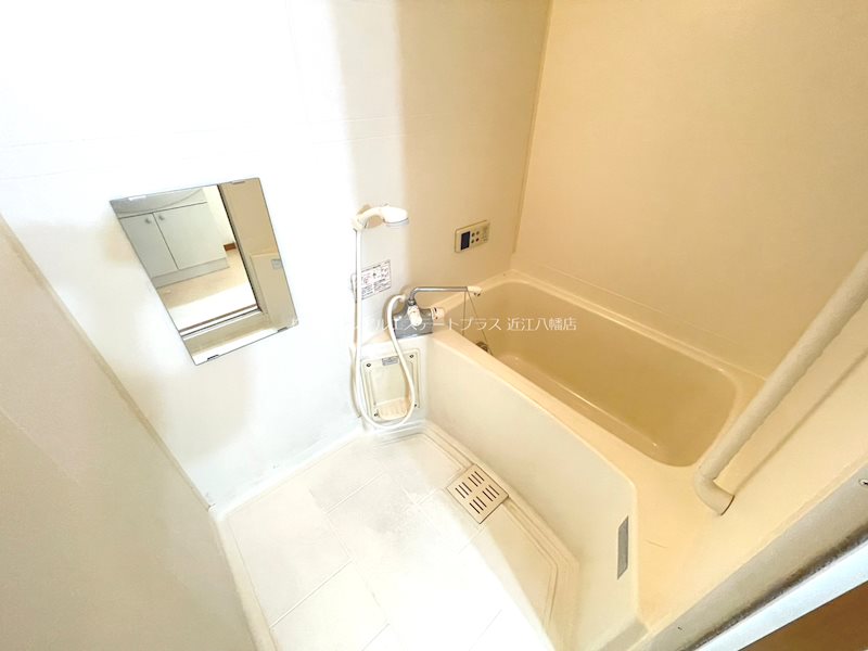 バス・シャワールーム　追い焚き付き