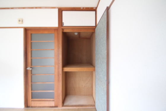 収納　※別号室の写真です