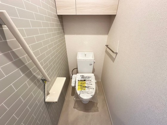 トイレ　※別部屋の写真です