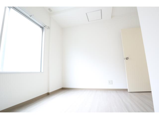 その他部屋・スペース　使い勝手のいい寝室です