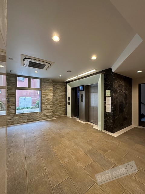 その他共有部分　エレベーター付き♪