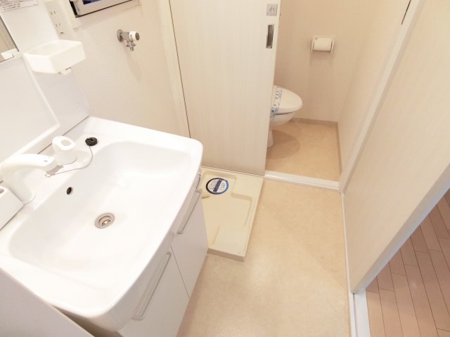 洗面設備　詳細は、RISUMO江坂本店→06-6155-7137まで♪