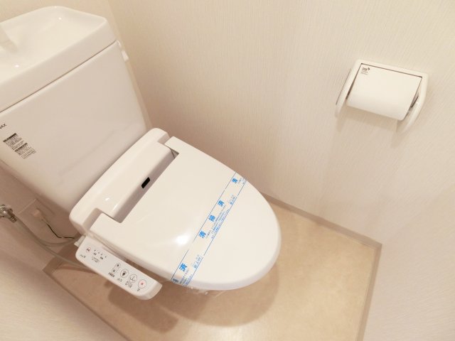 トイレ　詳細は、RISUMO江坂本店→06-6155-7137まで♪