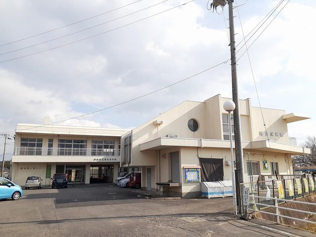 【西尾市西幡豆町のアパートの幼稚園・保育園】