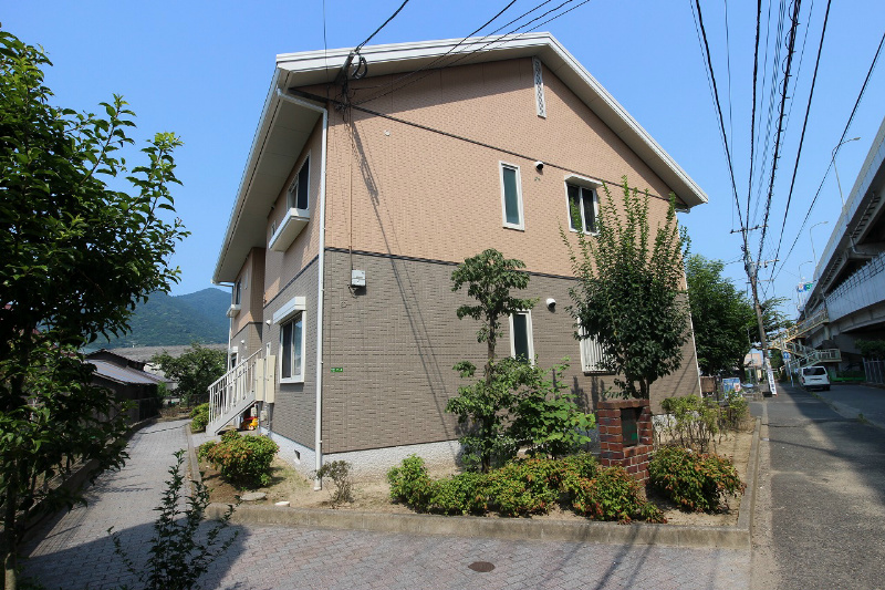 アルバ若園　A棟の建物外観