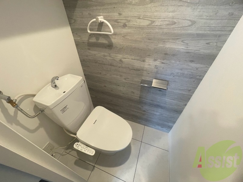 トイレ　こちらはトイレです。清潔感があり、安心して使用できます。