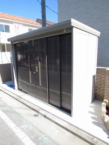 コンビニ　ポプラ海田畝店（コンビニ）まで652m