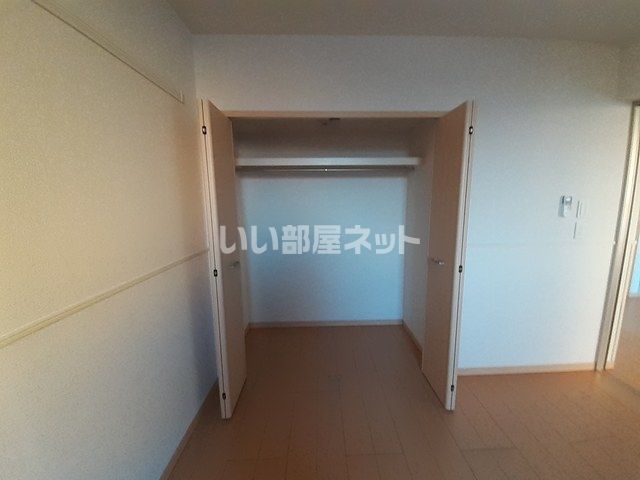 【枚方市出口のマンションの収納】