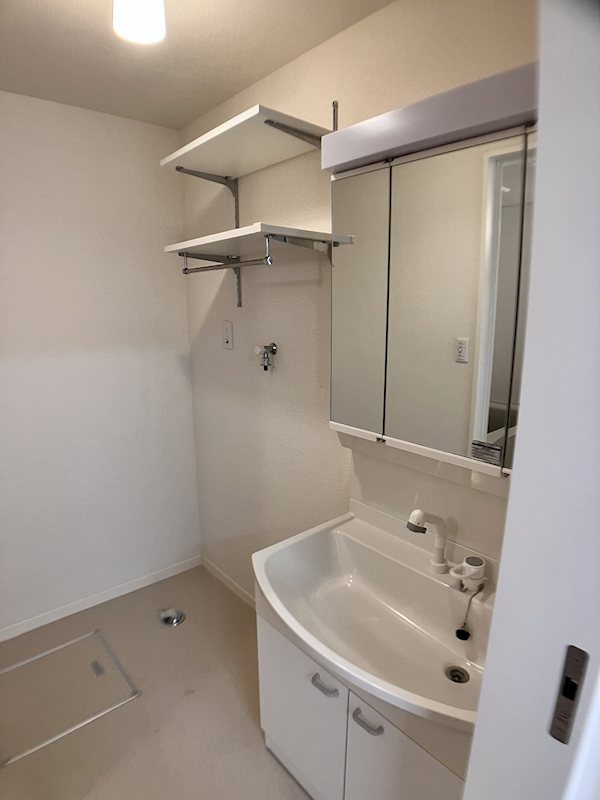 洗面設備　別室参考画像です