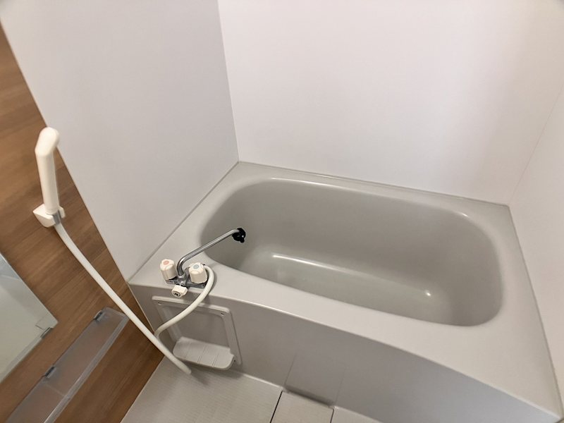 バス・シャワールーム　別室参考画像です