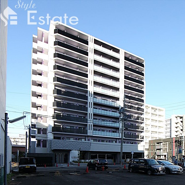 名古屋市北区黒川本通のマンションの建物外観