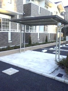 その他共有部分　屋根付の駐輪場完備です。