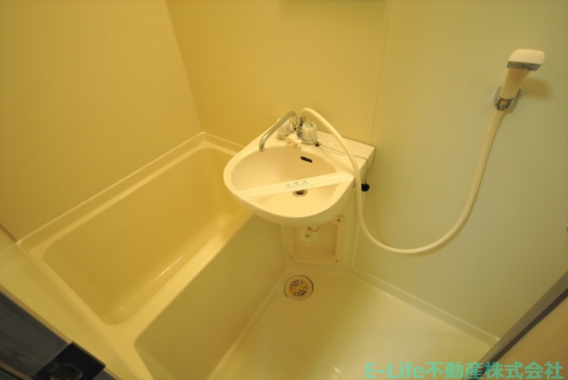 バス・シャワールーム　※現況優先