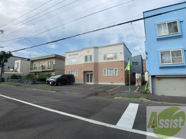 建物外観　札幌市北区百合が原「ディアベルジュ６０」