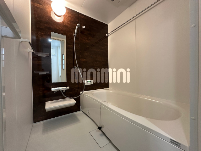 バス・シャワールーム　注）イメージ画像ですので実際の物とは異なります。