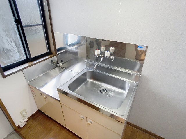キッチン　サンプル写真になります。