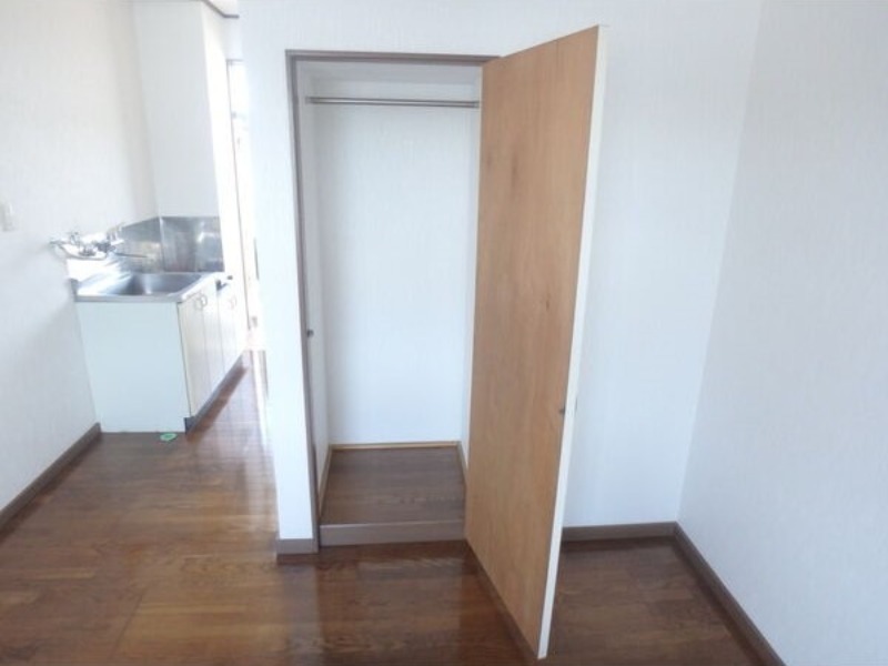 収納　図面と現状に相違がある場合には現状を優先