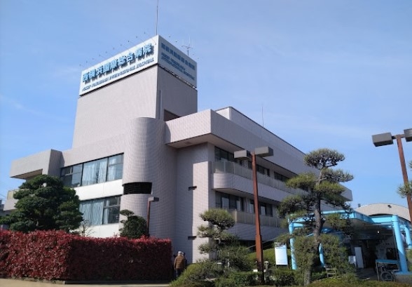 病院　西横浜国際総合病院（病院）まで986m