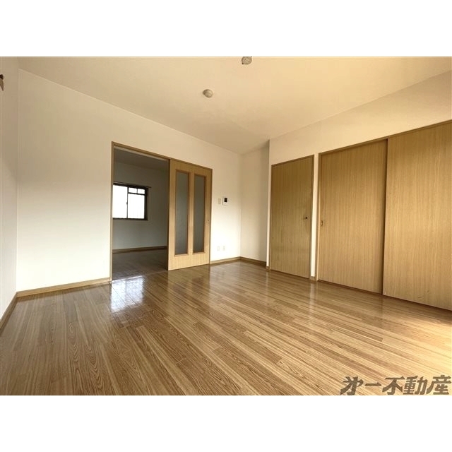 居室・リビング　洋室