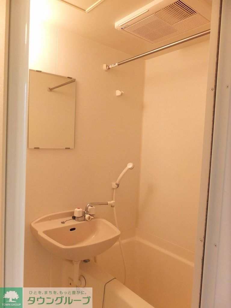 バス・シャワールーム　★お問合せはタウンハウジング祖師ヶ谷大蔵店まで★