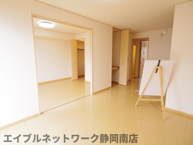 居室・リビング　おしゃれな居間です