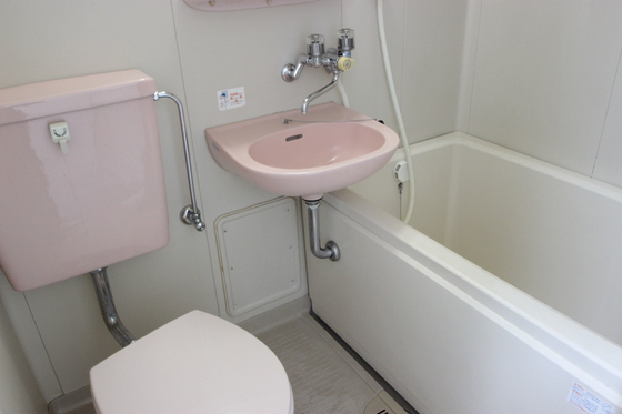 バス・シャワールーム　※別室の写真です