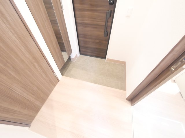 玄関　明るい玄関です