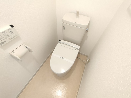 トイレ　※別部屋の写真です