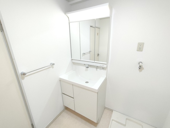 洗面設備　※別部屋の写真です