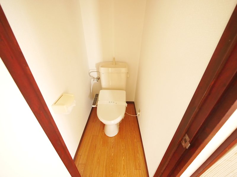 トイレ　ウォシュレット