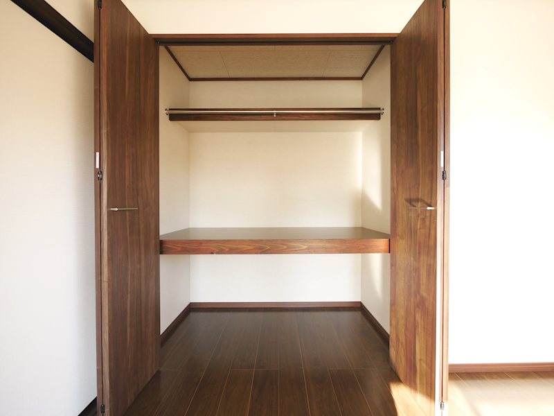 収納　クローゼット（洋室6帖）