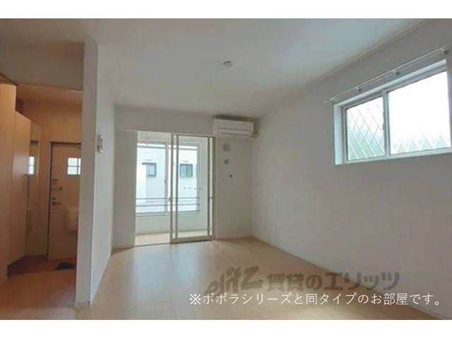 居室・リビング　リビング