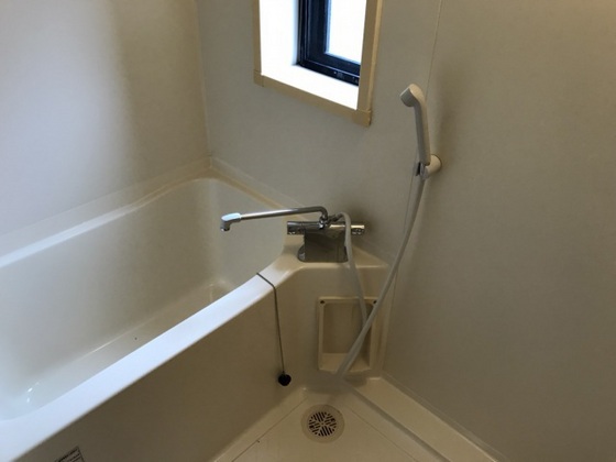 バス・シャワールーム　別号室写真です