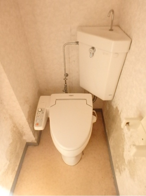 トイレ　図面と現状に相違がある場合には現状を優先