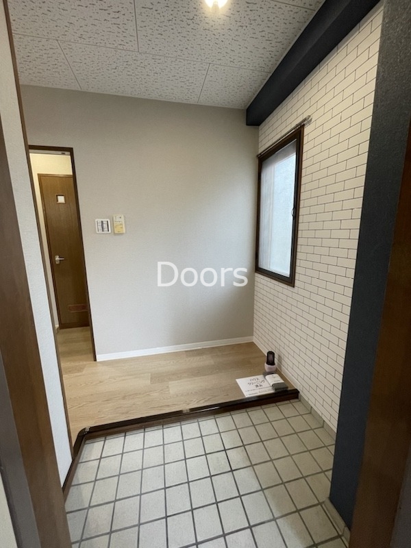 玄関　※イメージ