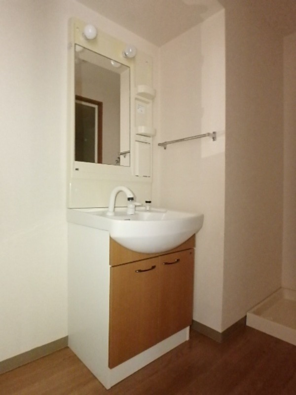 洗面設備　図面と現状に相違がある場合には現状を優先